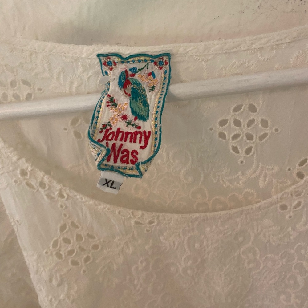 Elegant Cream Lace Johnny Was Top - Picture 6 of 6